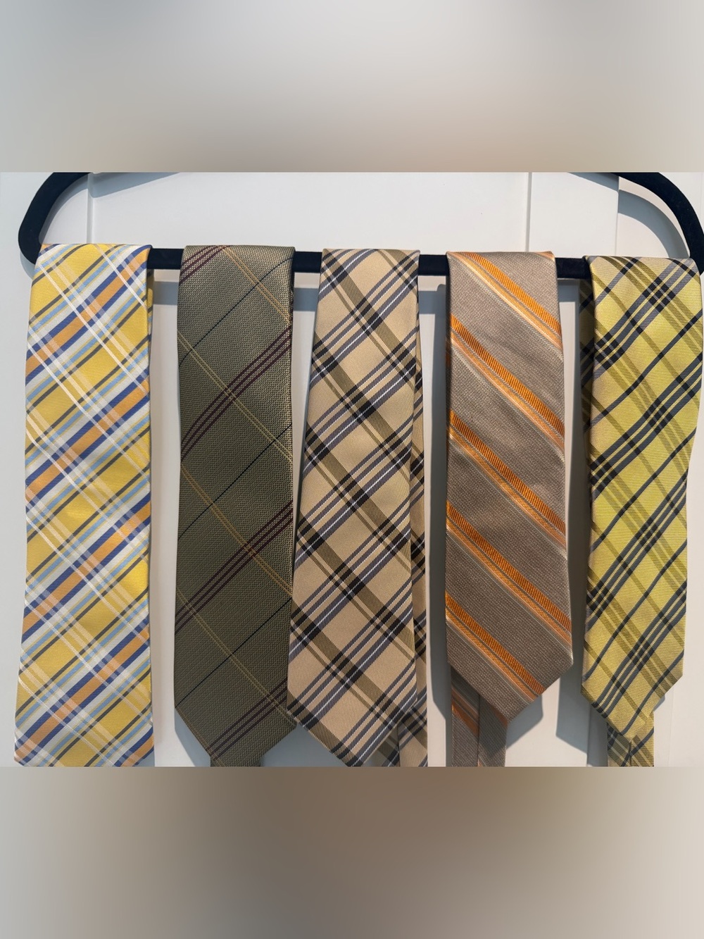 Men's Classic Plaid and Stripe Necktie Set - Olive, Beige, and Taupe (5)